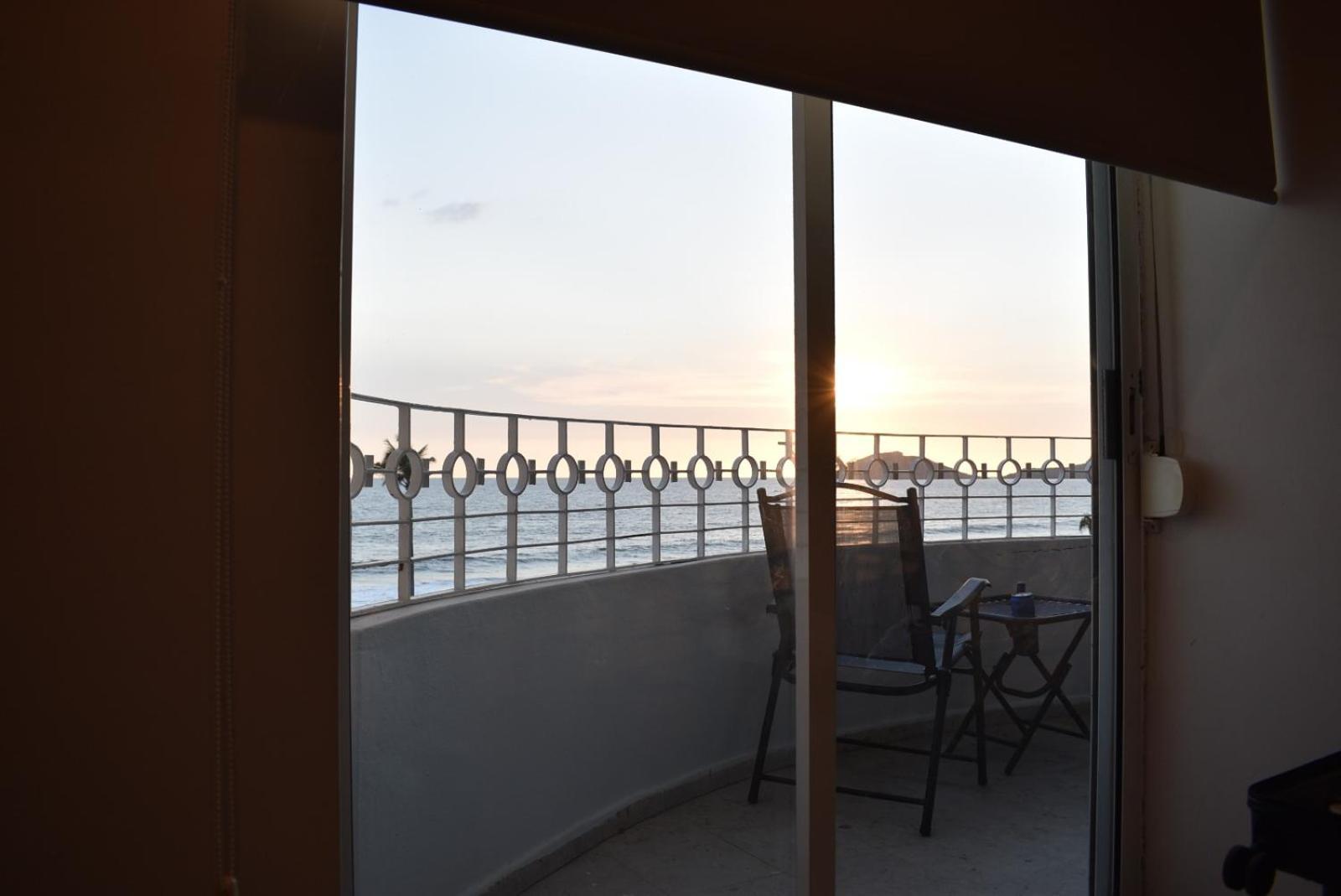 Departamento En Torre Miramar, Malecon De Mazatlan Apartment Exterior photo
